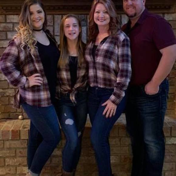 Meet your Posher, Robin - Picture 1 of 1